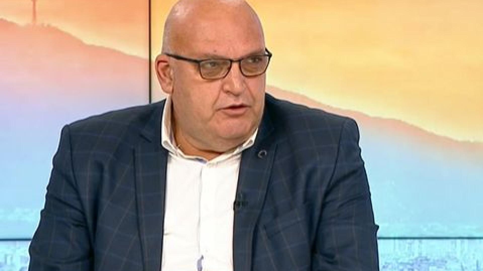 Д-р Брънзалов обяви COVID бойкот на новата власт и няма да изпълни тази заповед