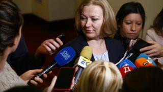 Министър Йорданова проговори дали е имало теч на данни от БУЛСТАТ 