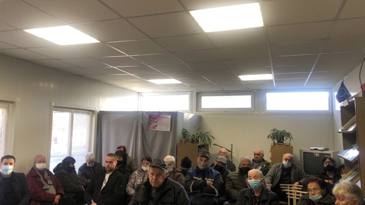 Месец след като обеща, Иван Ченчев се върна с решение за моста и пътя в село Чурек