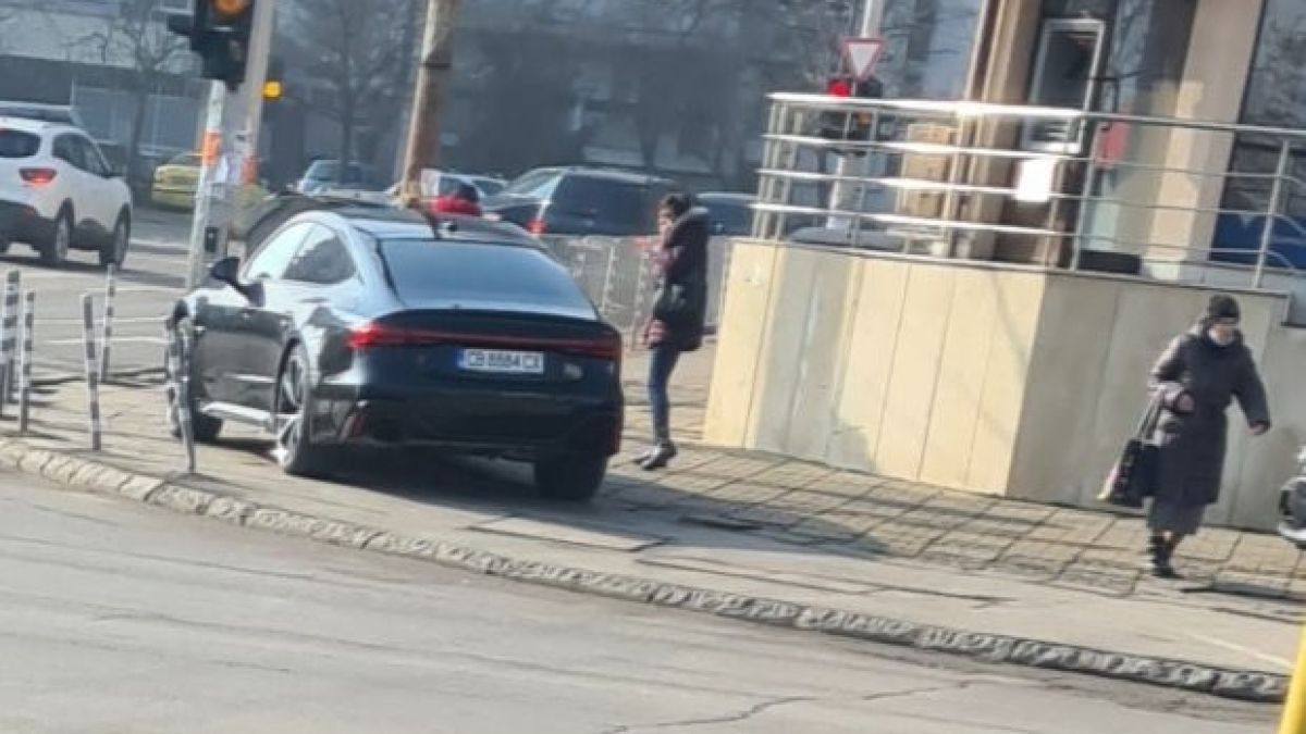 Столичанин с мощна черна лимузина потресе кв. "Люлин" СНИМКА
