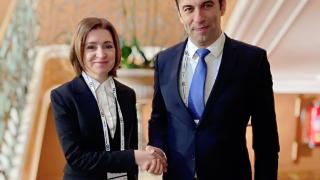 Петков подписа със Зеленски важен договор, а с Борис Джонсън... СНИМКИ