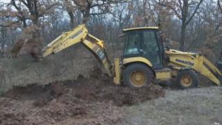 Питейна вода се излива в ниви в Хасковско ВИДЕО