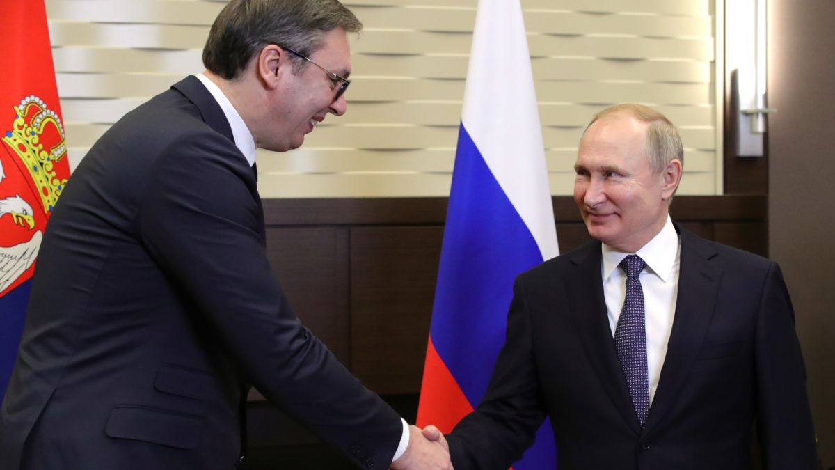 Вучич алармира за голяма опасност за Сърбия след решението на Путин за ДНР и ЛНР