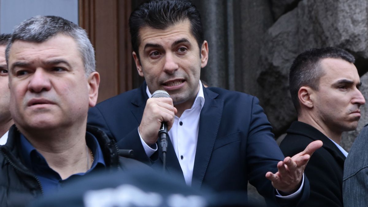 ГЕРБ поиска оставката на правителството с декларация