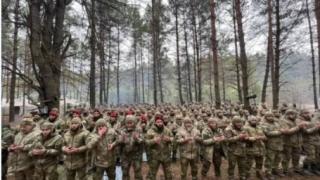 Чеченският батальон "Восток" тръгна към Мариупол след заповед да ликвидира неонацистите ВИДЕО 