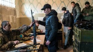 Българин от Украйна пише на Костадинов: Агонизиращата власт в Киев иска да се насити с кръвта на народа