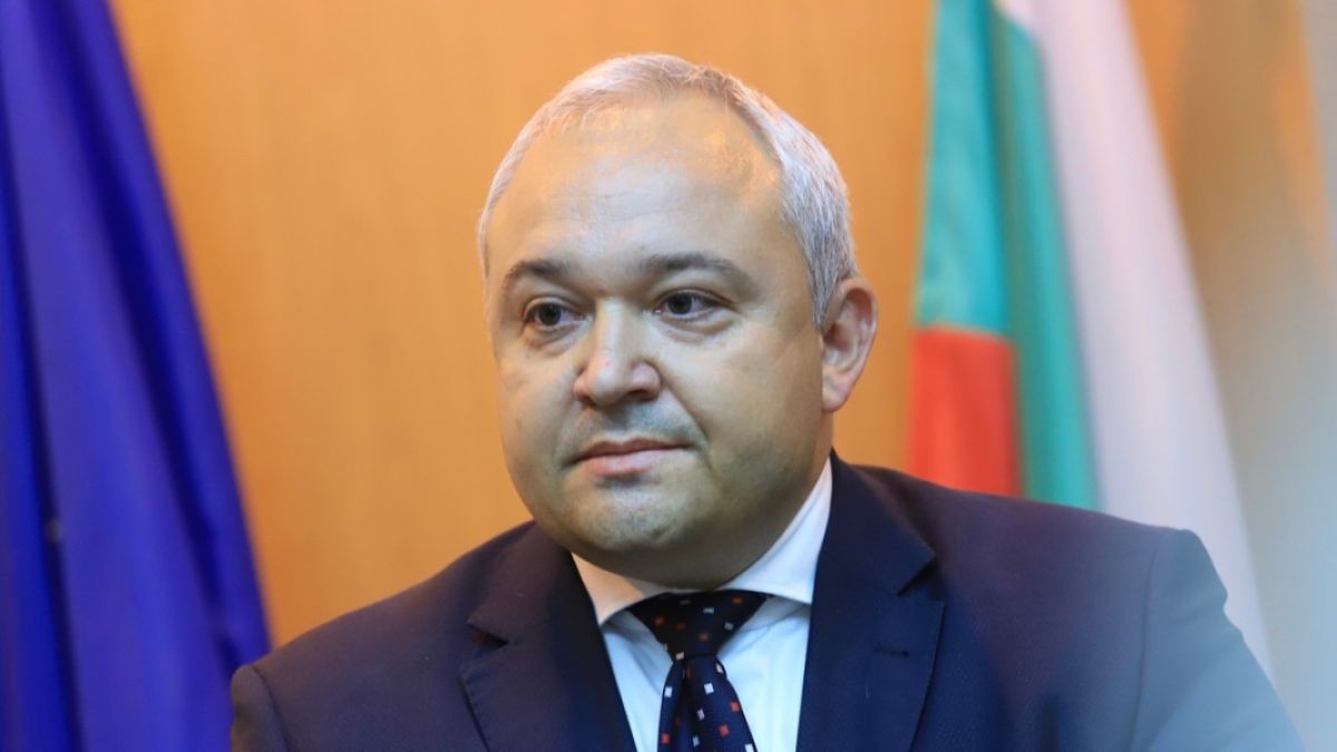 Демерджиев отговори на Рашков за рокадите в МВР