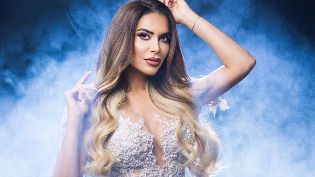 Станала ли е баба Бони?! Ето я цялата истина за внучето на певицата СНИМКИ