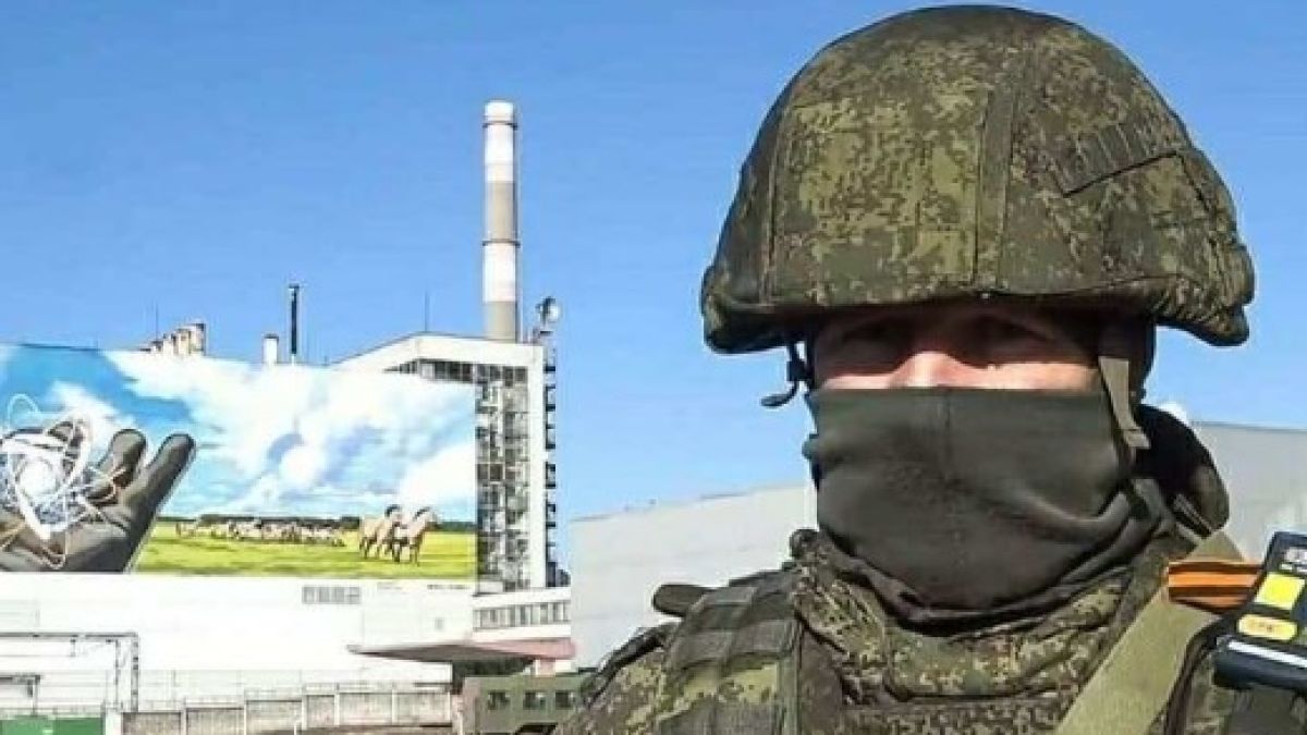 Апел на служителите от завзетата от руските войски Запорожска АЕЦ стъписа света