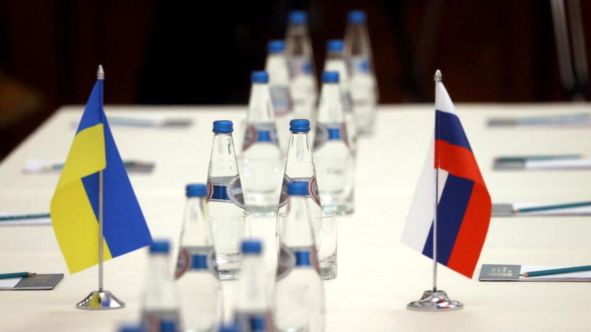 Руската делегация пристигна на мястото за преговори с Украйна 