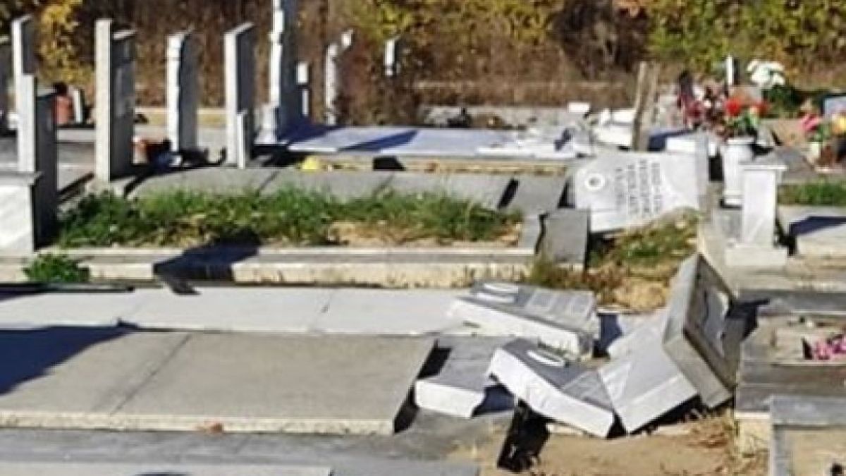 Пет пишлемета от "Столипиново" направиха немислимото на пловдивските гробища 
