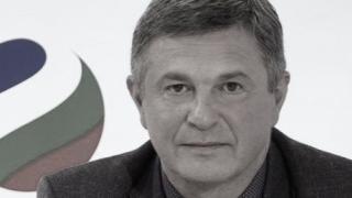 За да “удари” Гешев, Надежда Йорданова петни паметта на Милен Цветков