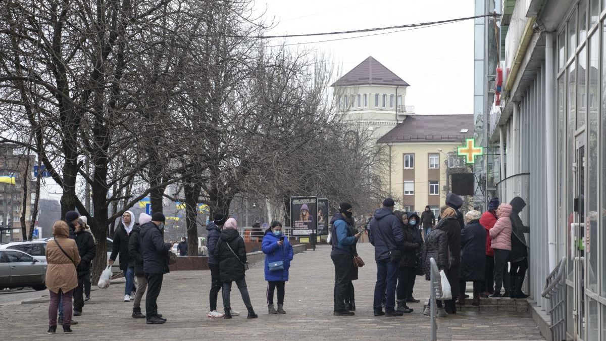 Кметът на Мариупол: Хиляди жители на града са ранени