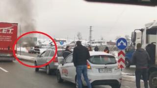 Първо в БЛИЦ! Тежък инцидент в жк "Филиповци" в София ВИДЕО