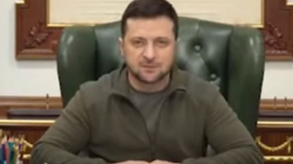 Зеленски с обръщение от центъра на Киев: Омразата не е за нас, ще оправим всичко ВИДЕО