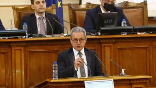 ДПС даде сигнал от Гугъл за Прокопиев на Петков, премиерът се дърпа 
