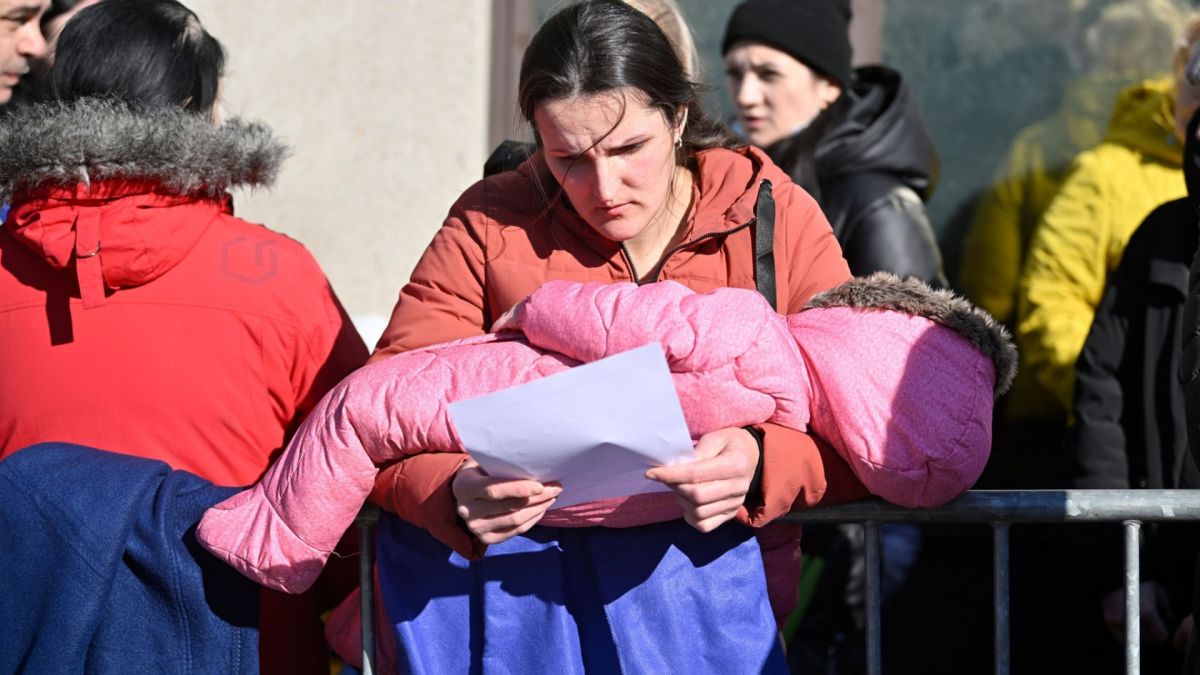 Пореден удар от Русия, говори родният министър на туризма