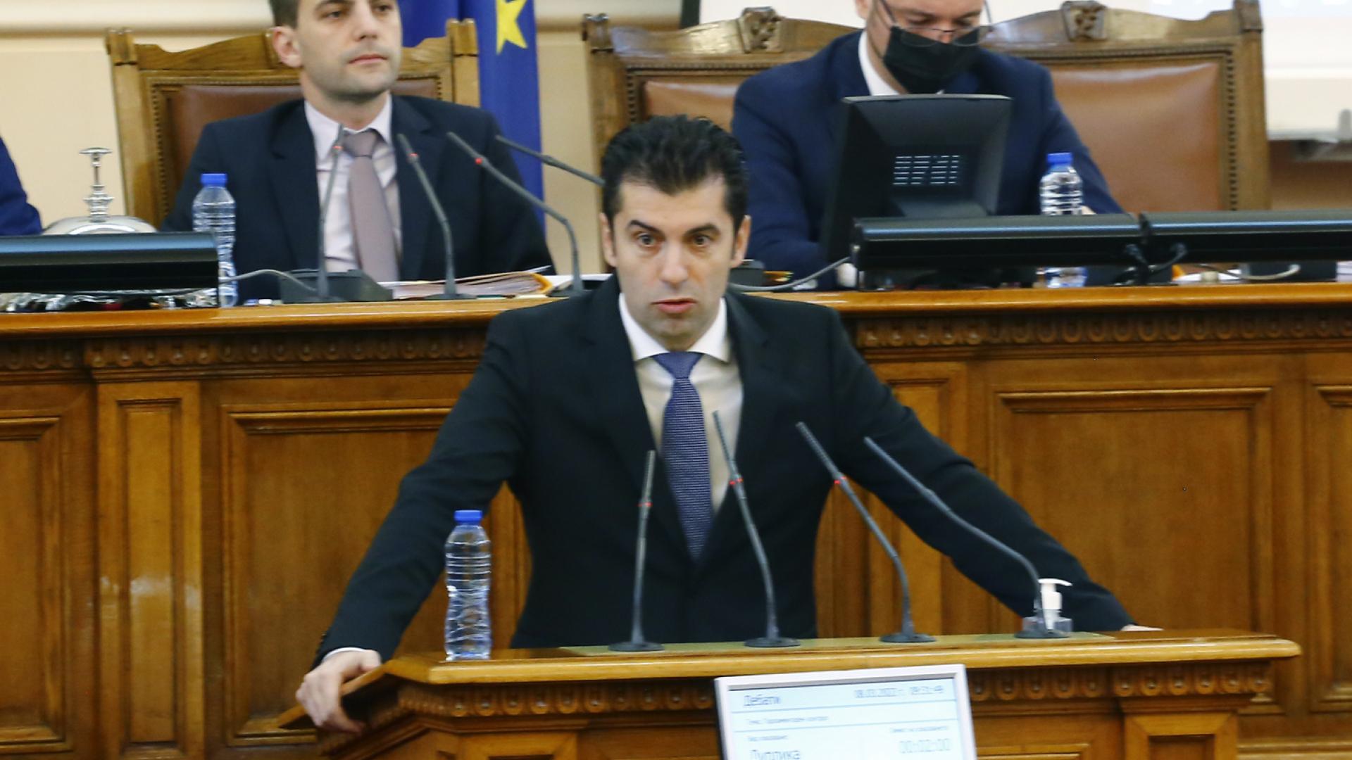 Кирил Петков отговори кога ще е готова газовата  връзка с Гърция 