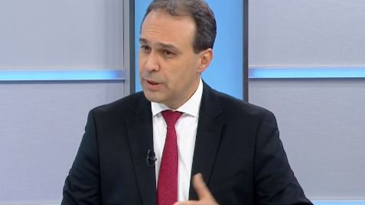 Военният министър излезе с важни новини от среща със спецслужбите за сигурността на България и заблудите на Путин