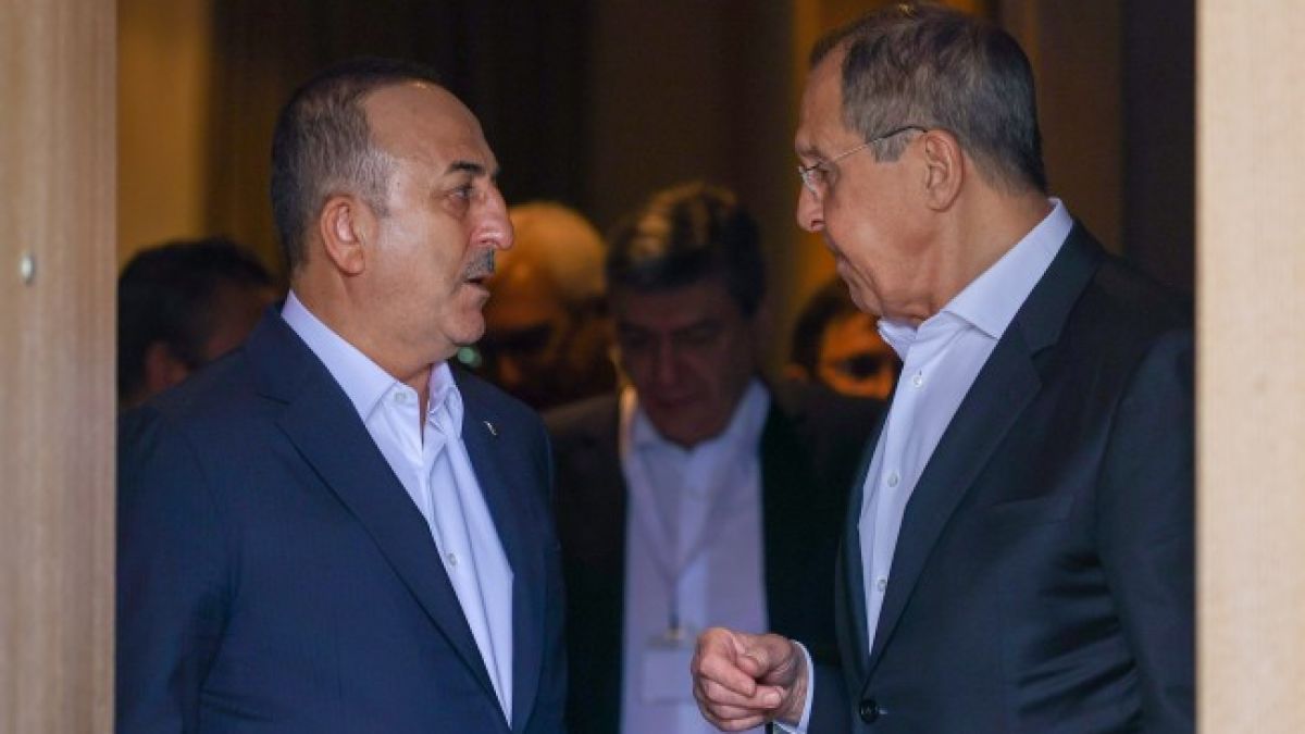 Лавров към Чавушоглу: По-добре студен мир вместо студена война