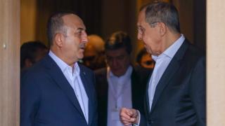 Лавров към Чавушоглу: По-добре студен мир вместо студена война