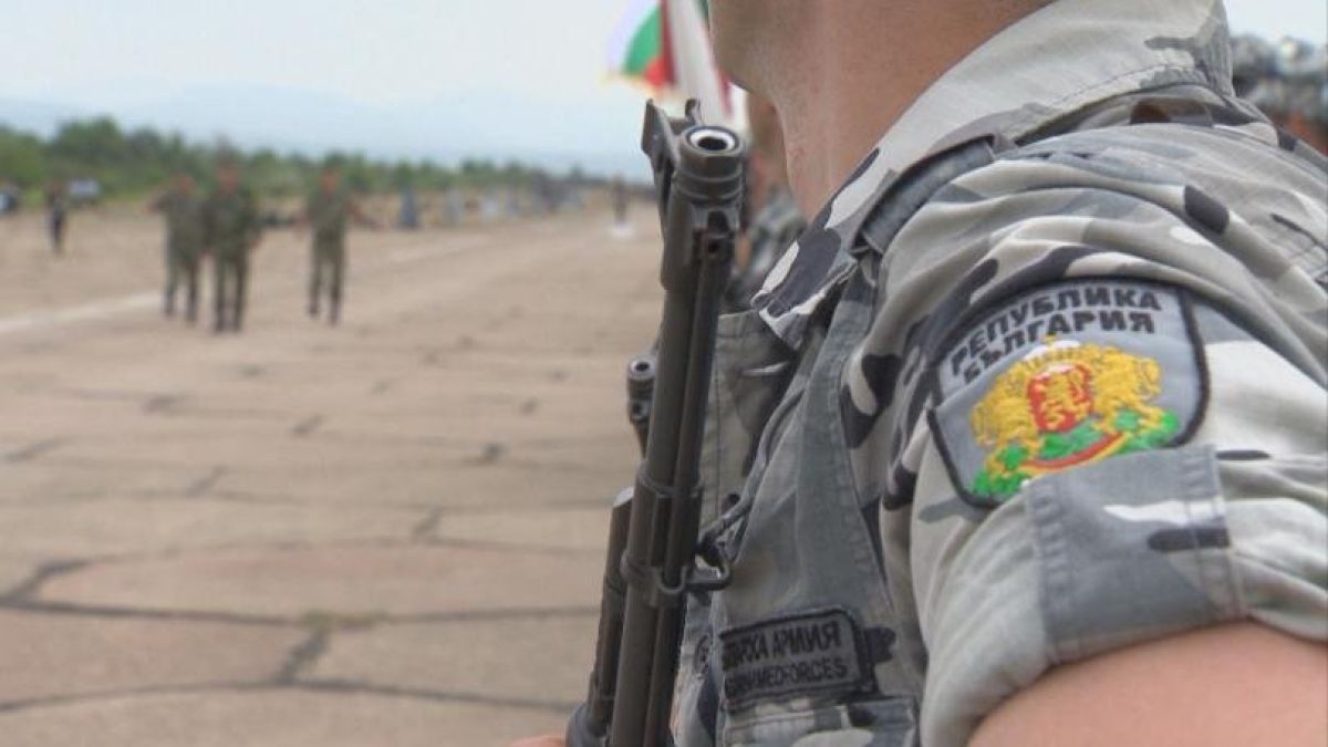 Внимание, военна техника тръгва из БГ пътищата! Ето кога и защо