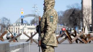 Киев: Столицата е в безопасност, разбихме... 