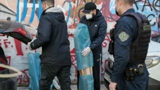 Мега полицейска акция на спецчастите скова Атина