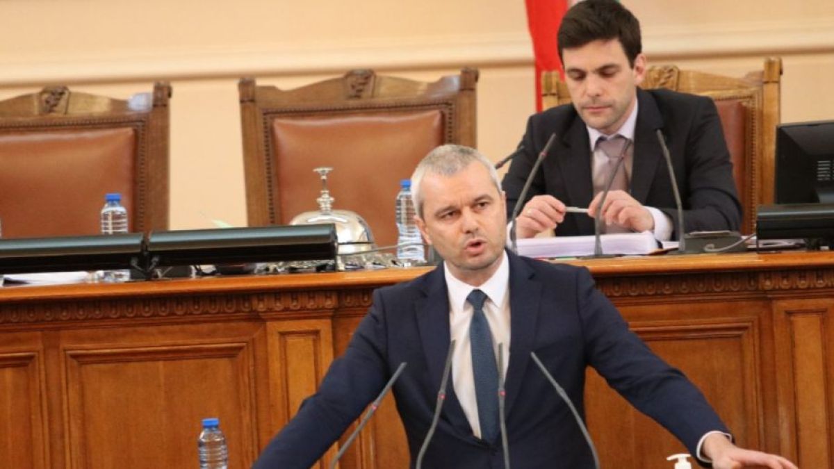 Костадинов хвърли Кирил Петков в размисъл с няколко опорки 
