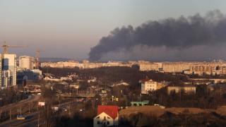 Руски крилати ракети Х-555 помляха летище до Лвов ВИДЕО