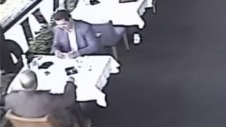Антон Тодоров: Узунов взима торбичка от бивш митничар, но разследване няма