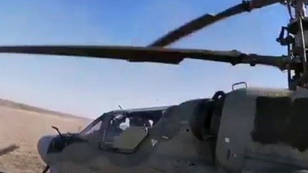 Още зрелищни ВИДЕА от ударите на "Алигаторите" Ка-52, унищожили украински танк с ракета "Вихър"