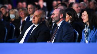 Скандалът вече е международен! Ето кой пристига да разследва ареста на Борисов 