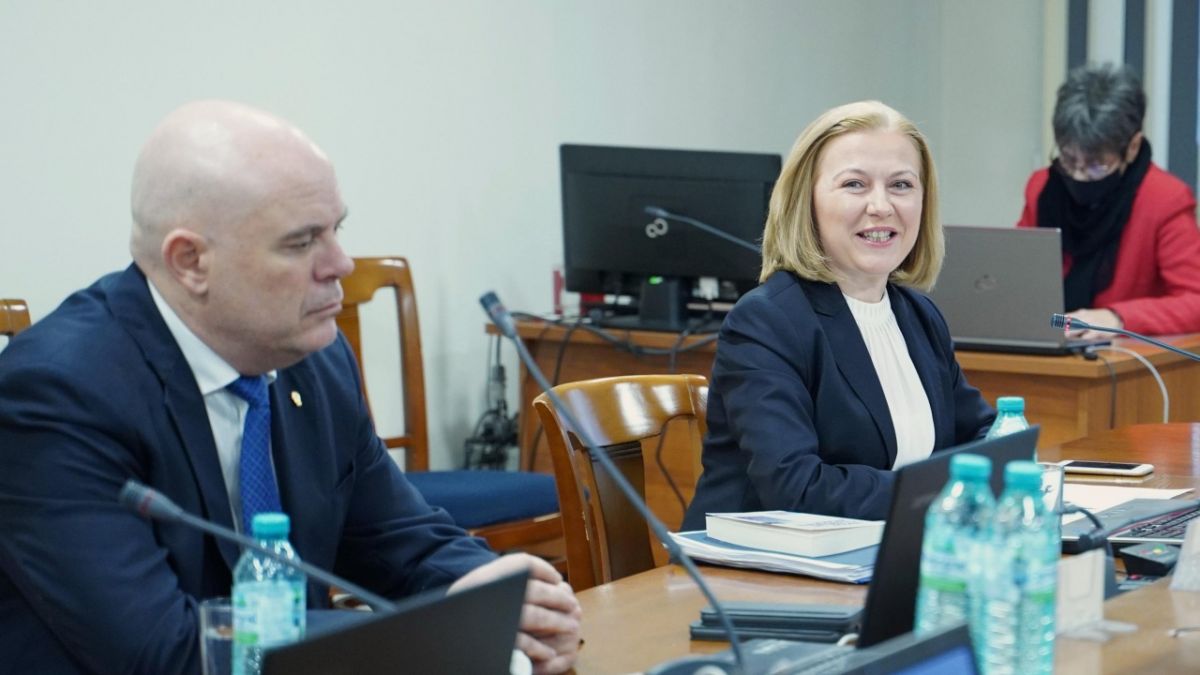 Гешев изпрати покана до Надежда Йорданова и Христо Иванов за дебат по промените в Закона за съдебната власт