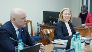 Гешев изпрати покана до Надежда Йорданова и Христо Иванов за дебат по промените в Закона за съдебната власт