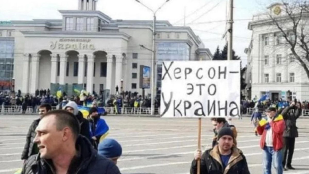Херсон приближава към хуманитарна катастрофа