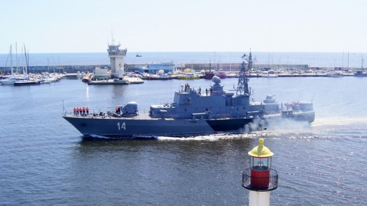 Кораби на военноморските ни сили започват учения на море