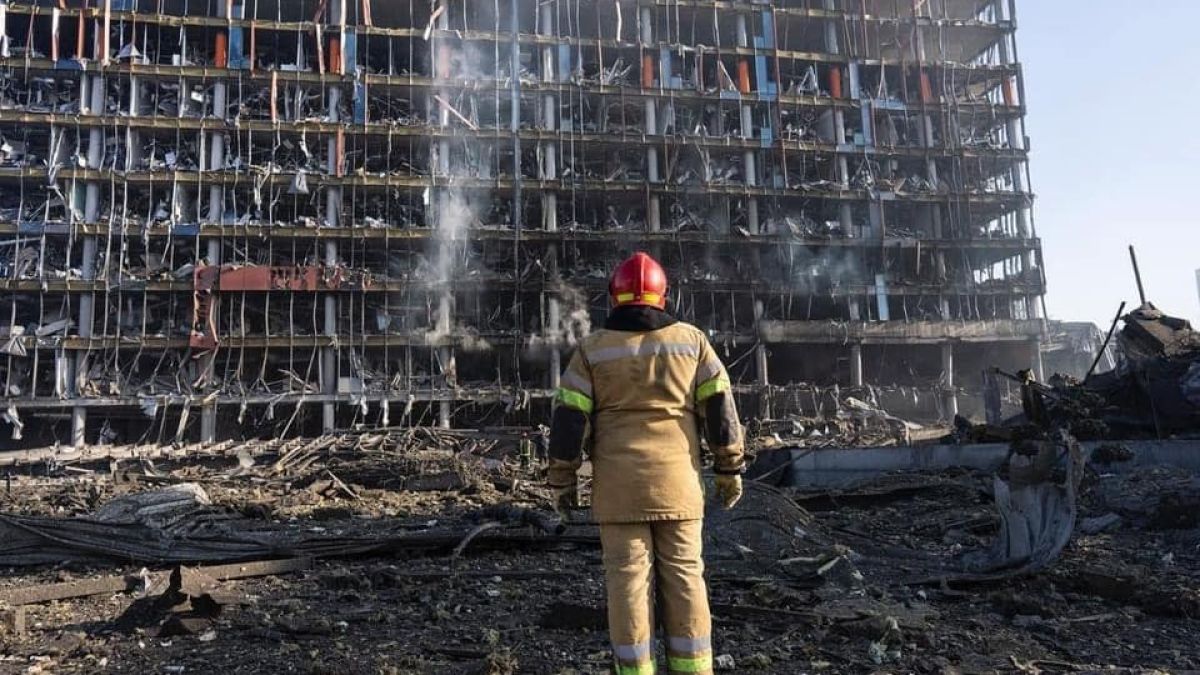Украйна: Руските окупатори нанесоха над 1800 въздушни удара ВИДЕО