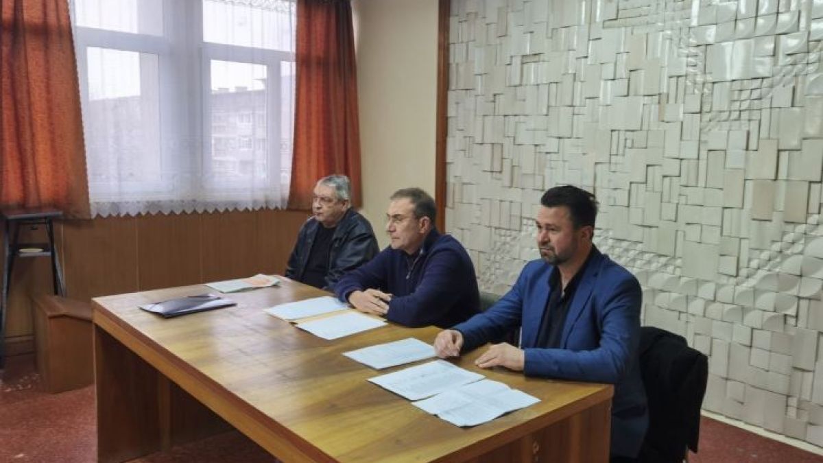 Продължават срещите на ръководството на БСП със структурите на партията в страната