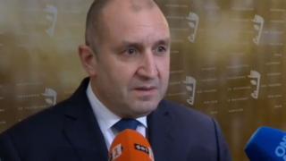 Радев попари всички, които искат да пратим оръжия в Украйна и захапа Промяната ВИДЕО