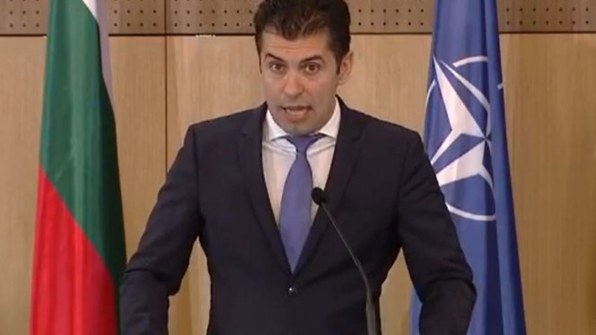 Петков обяви на английски откъде ще взимаме газ вместо руския ВИДЕО