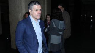 Брендо стои заклещен в селска къща в Украйна, може и да го мобилизират