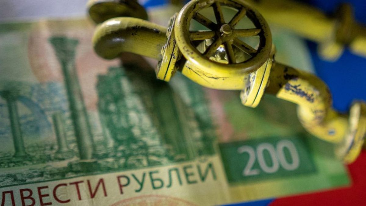 Русия започна да се огъва за идеята за плащане на газа в рубли
