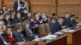 НС започна с атаки от страна на Елена Гунчева от "Възраждане" БЛИЦ ТV