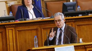 Йордан Цонев: Този кабинет е като филма "Секс, лъжи и видео"