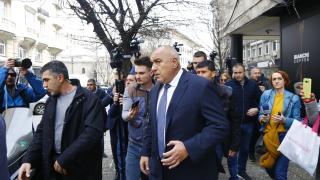Политолог с взривяващ коментар за снимките на пари в чекмедже от спалнята на Борисов
