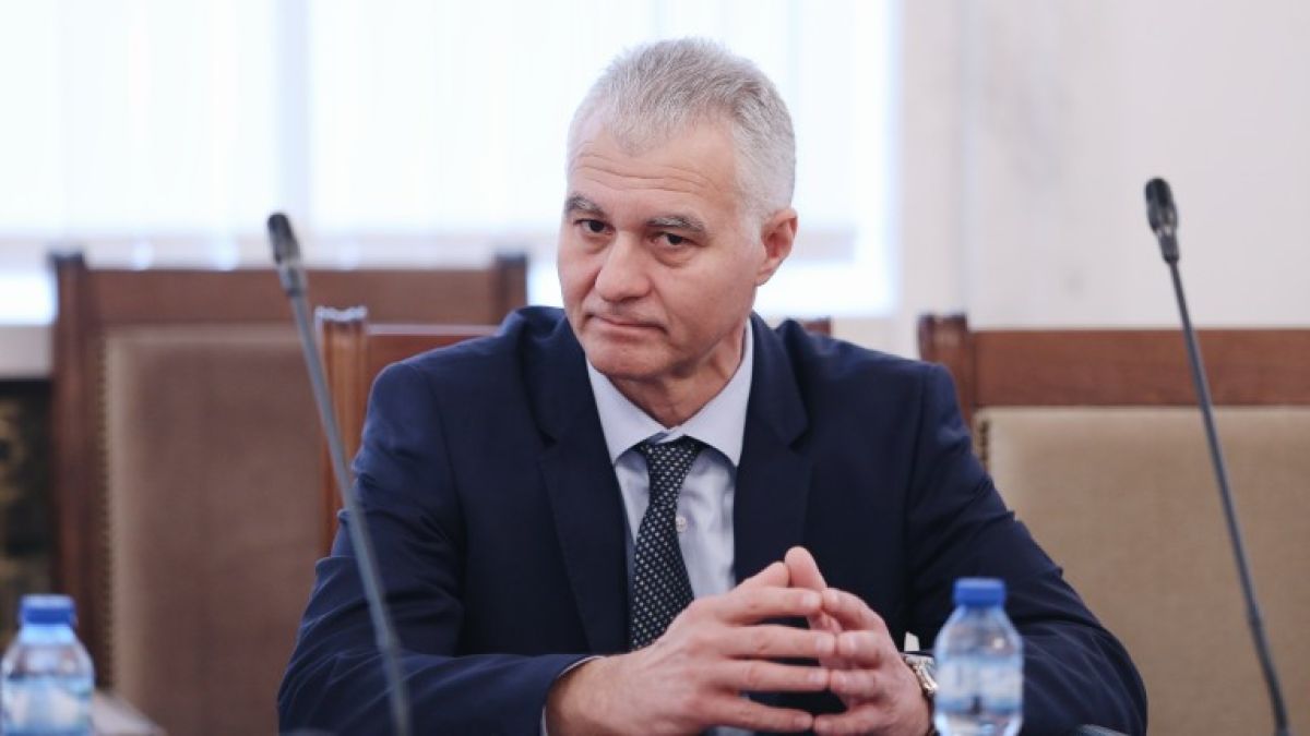 Шефът на ДАНС с коментар за шпионския скандал