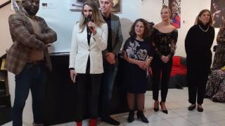 Мара Латева смело стъпи в центъра на Виена с изложбата си „Синхрон”, в галерията за съвременно изкуство Щайнер
