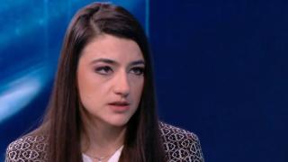 Бориславова призна за перверзни ситуации за по 30 бона и как сестра й...
