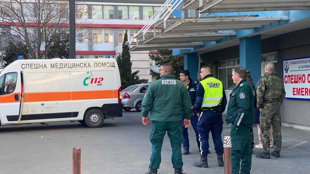 Жертви и дузина ранени при мелето с военен камион край Резово СНИМКИ